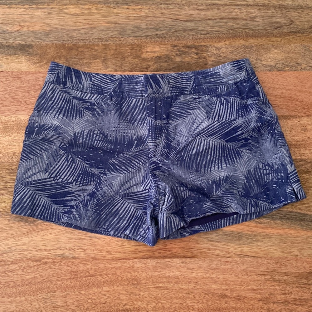 Anthropologie Caronnier Blue Palm Shorts Size 8